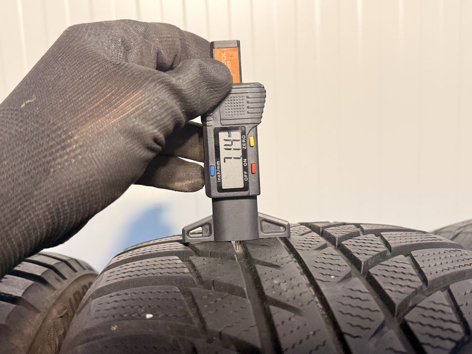 225/45/18 зимни гуми BRIDGESTONE BLIZZAK LM001