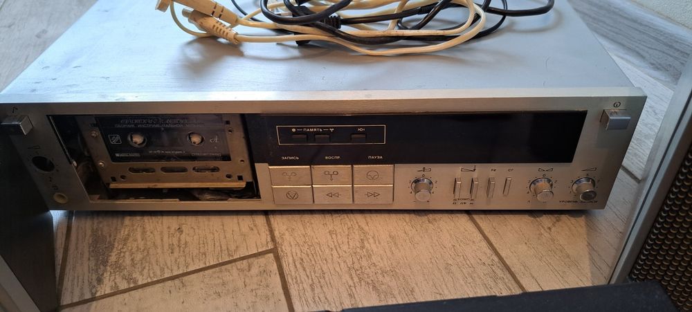 Видеомагнитафон SONY. HOTA