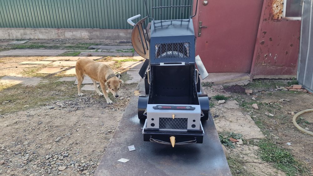 Мангал машина новый.