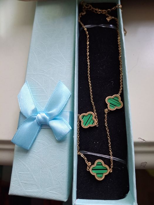 Колие детелинки V C l e e f .