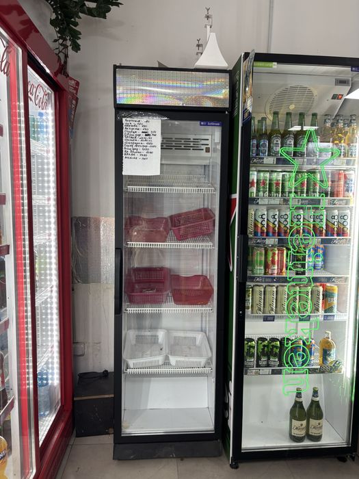 Холодильники витринные б/у