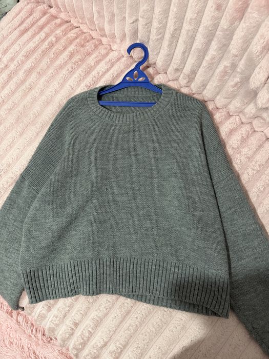 пиджак,кофты продам