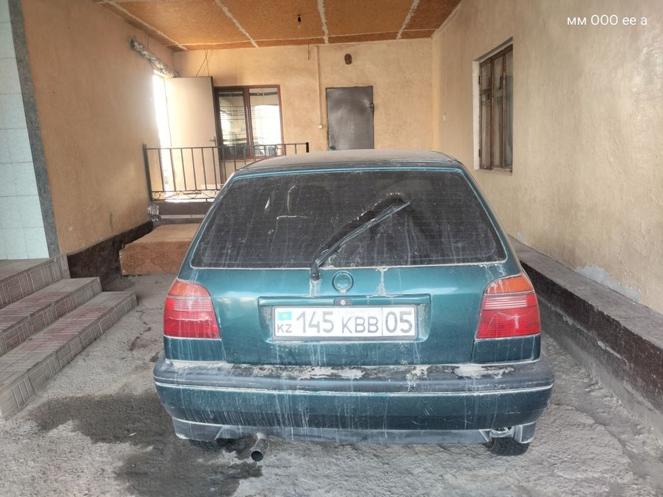 Продам машину в Гольф 3