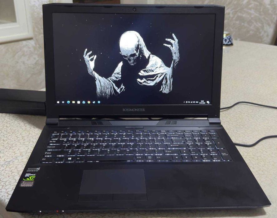 bossmonster laptop