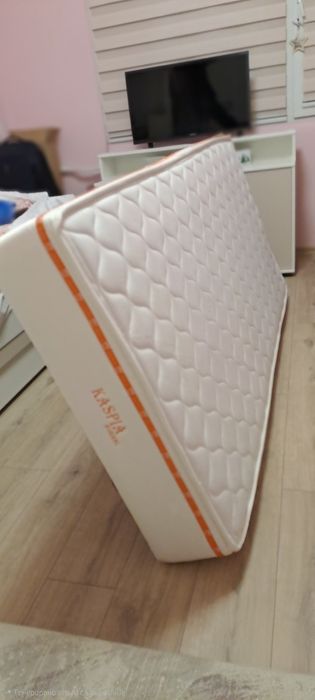 Мебели за всекедневна, спалня, хол