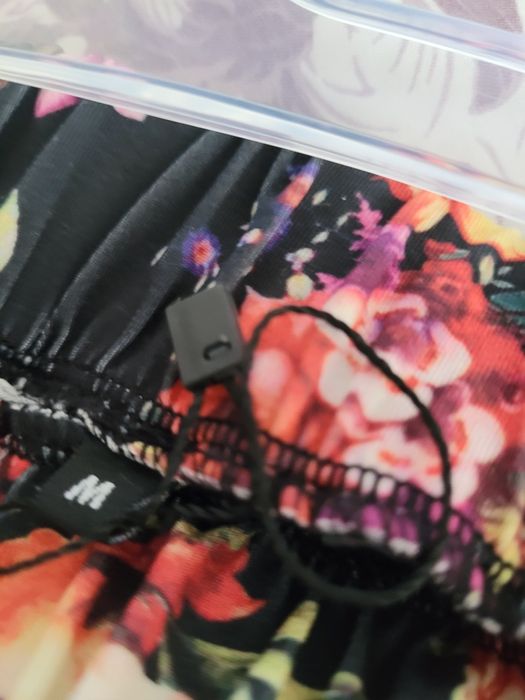 Пола на цветя М размер