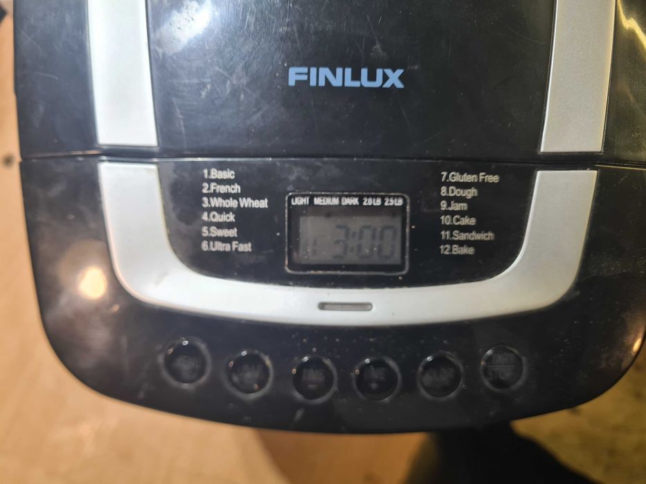 Продавам хлебопекарна Finlux
