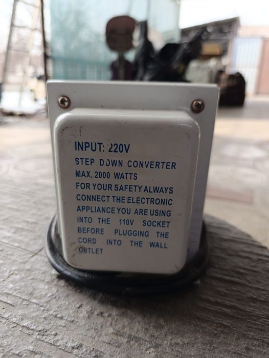 Трансформатор преобразователь 220/110