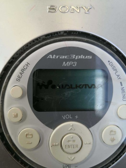 Дискмен Sony D-NE 319