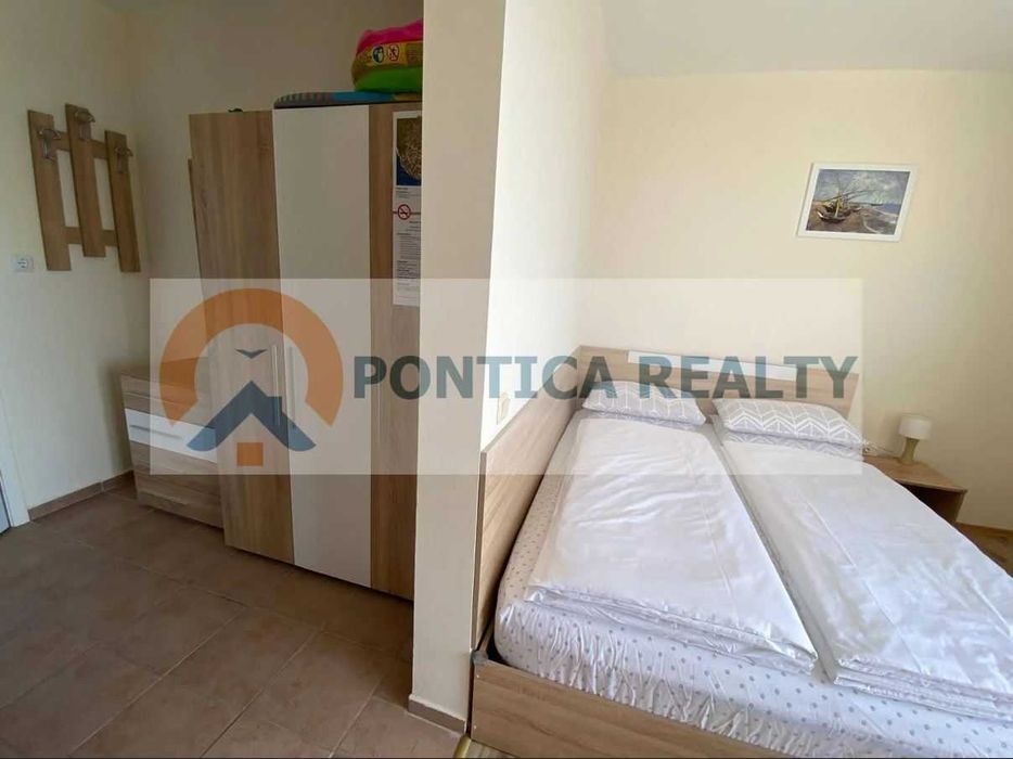 Студио с панорамна гледка море в Свети Влас