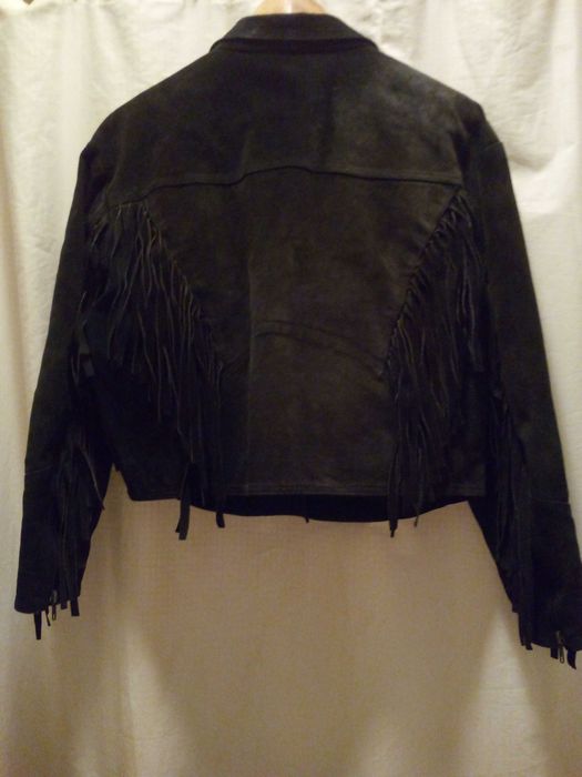 Дамско велурено "рокерско" яке с ресни