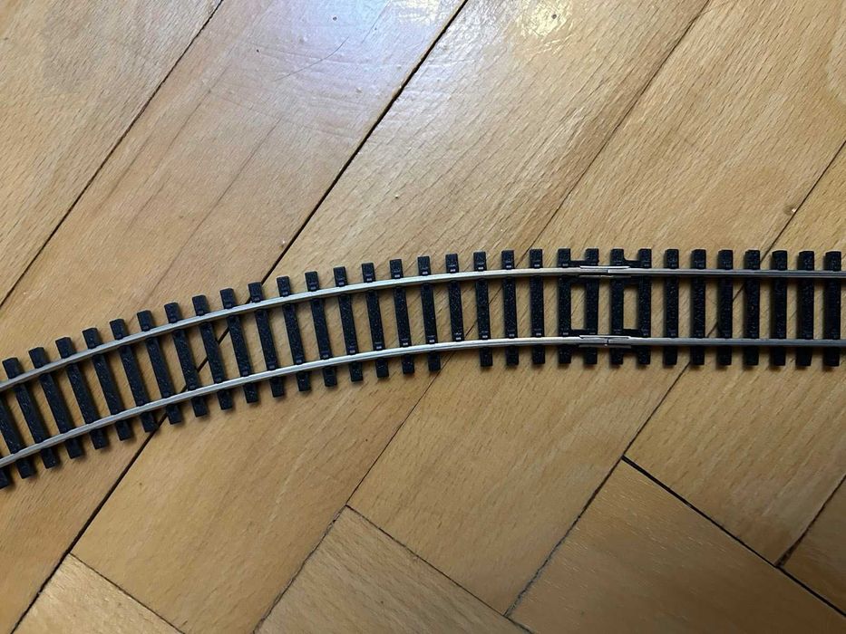 Коледен влак Hornby Santa’s Express R1248 + допълнителни вагони