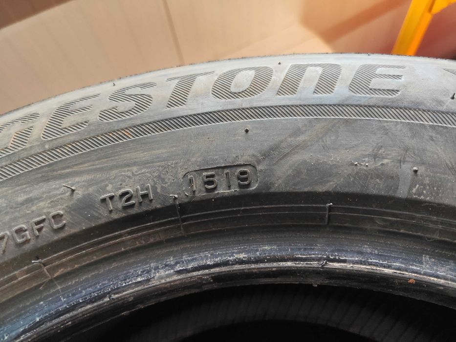 2бр.зимни гуми 225/60/17 Bridgestone