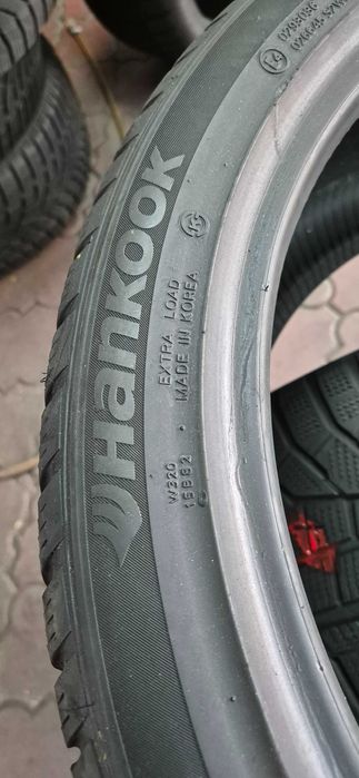 Anvelope 255/40/20 HANKOOK iarna