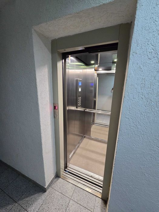 Apartament de vânzare