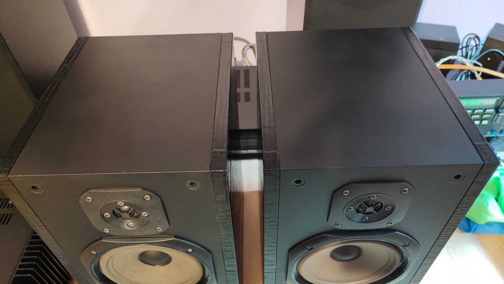 boxe ASW Chorus 1200 și MB Quart ONE ca noi sau Dali Canton JBL B&W