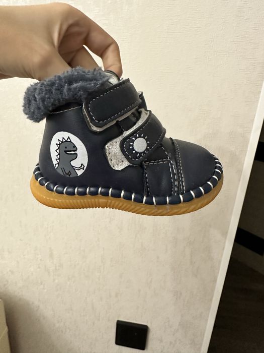 Зимние ботинки детские 19р