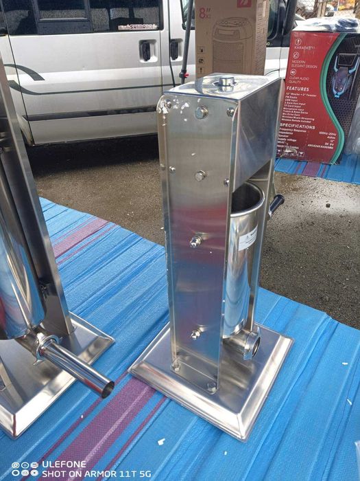 Месомелачка с двигател / пълначки за суджуци