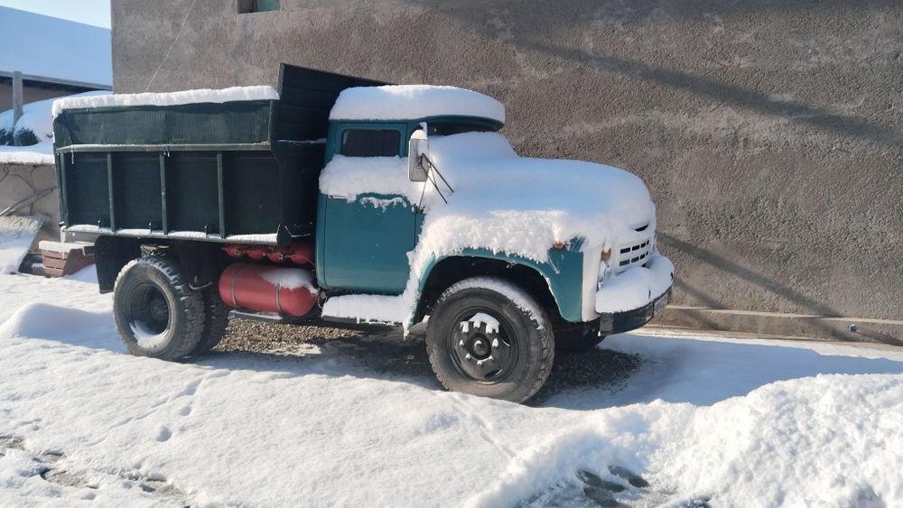 Zil MMZ 4502 Sotiladi yili 1991 Narxi kelishamiz