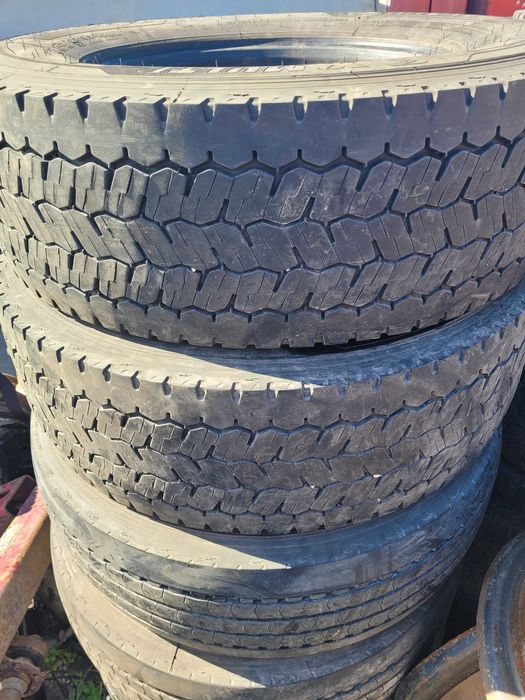 Roti jante anvelope 285/70R19.5