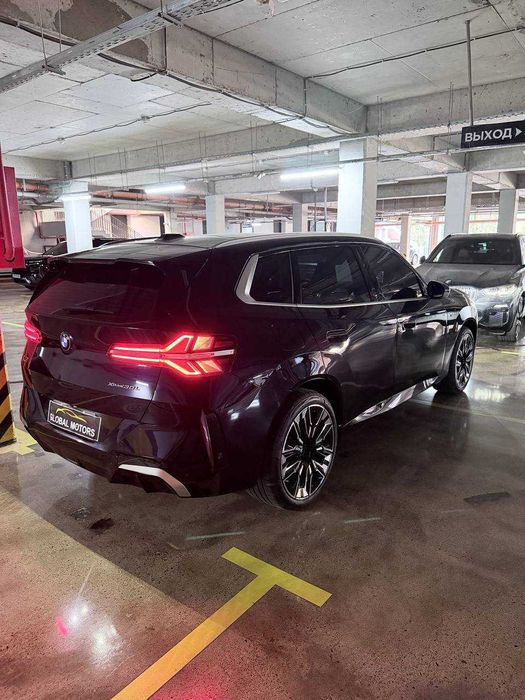 BMW X3 30L -конкурент  GLC, Lexus RX, X5 мини версия