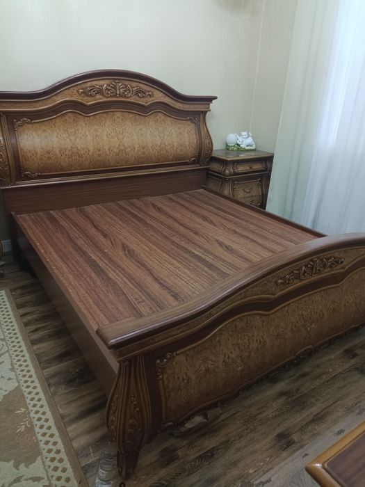 Мебель спальный гарнитур