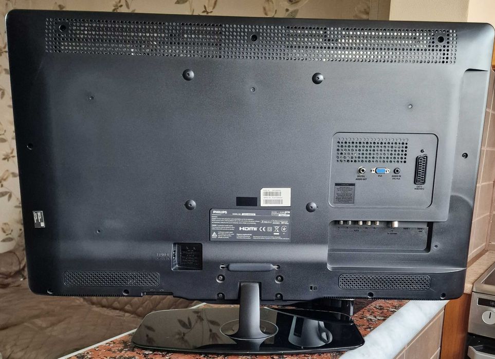 Телевизор PHILIPS