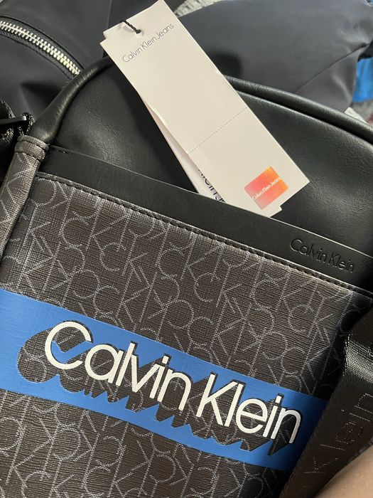 Calvin Klein — барсетка новая