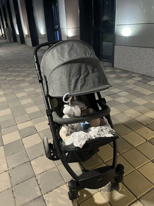 Продам коляску Tomix