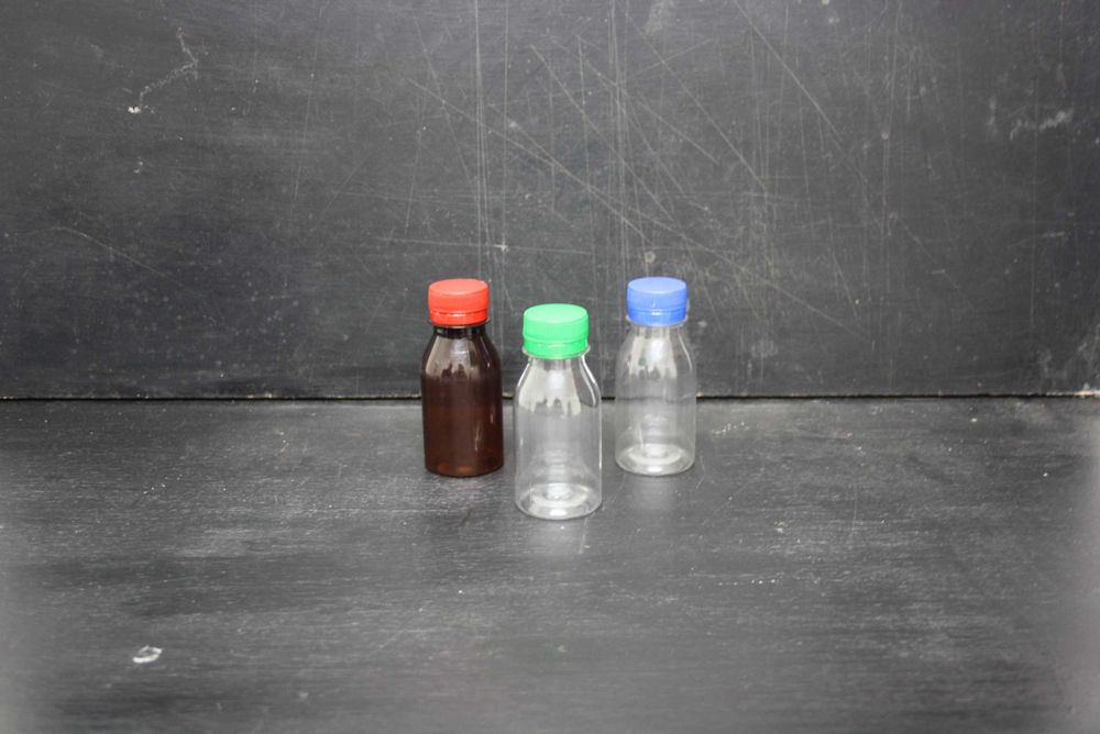 Пластмасови бутилки