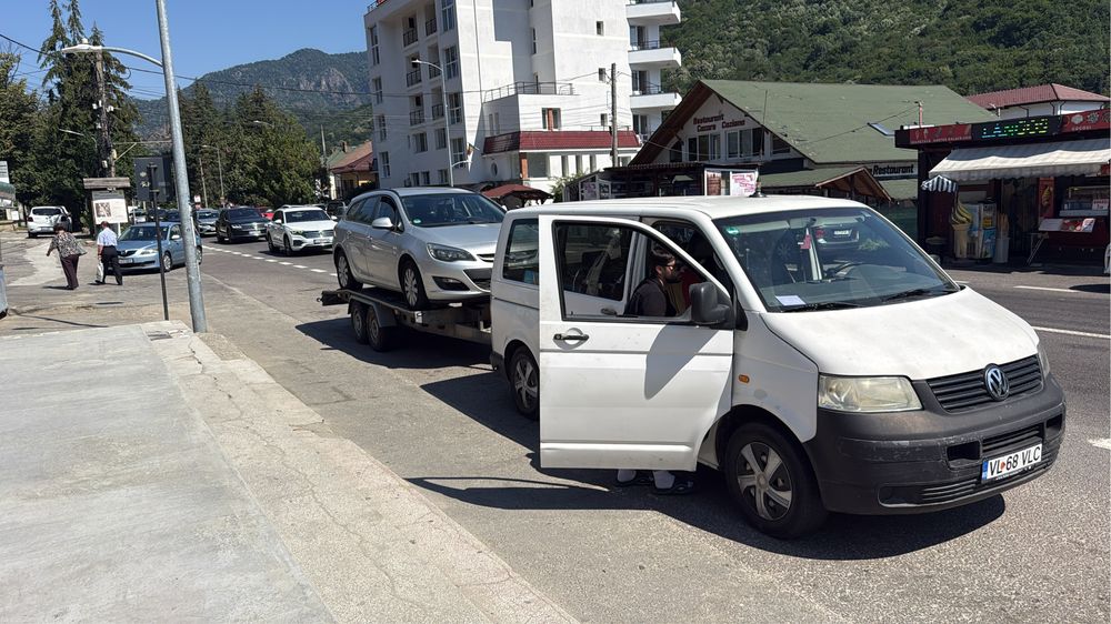Tractari auto mutari debarasari non stop