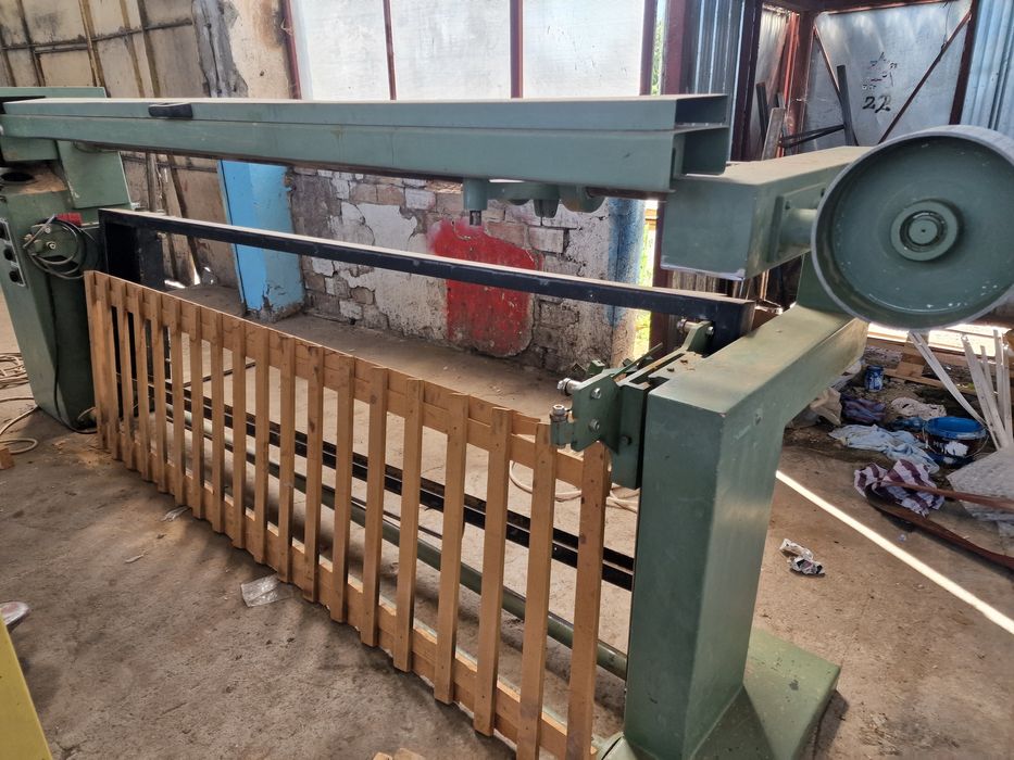 лентов шлайф с автоматично вдигане на масата 3000мм.