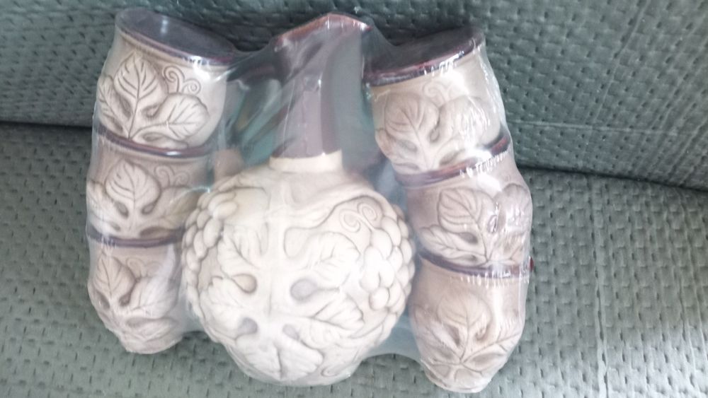 Сервиз за вино, нов.