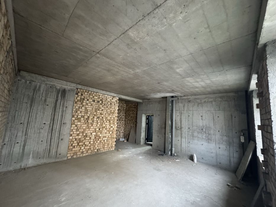 «Новая 1 - комн кв на Дустлик 2, 40 кв.м, ЖК “Elite house”. Коробка