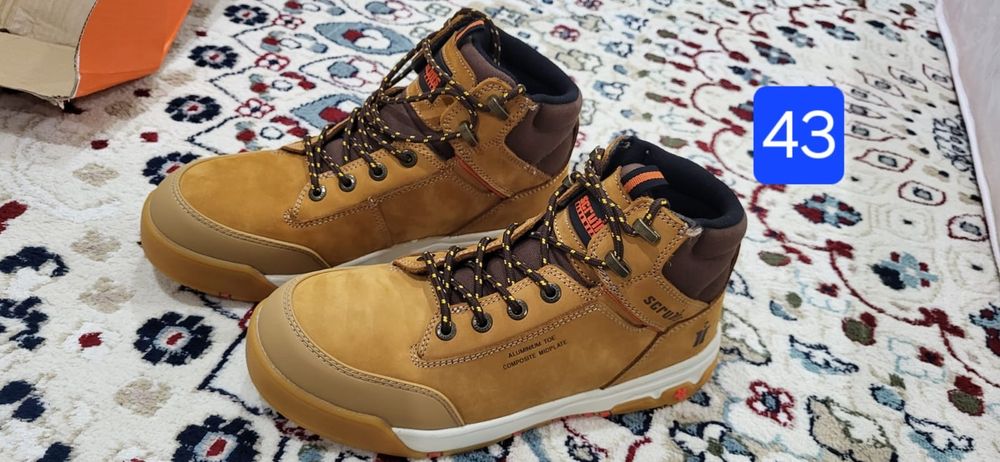 Спец ботинки новый