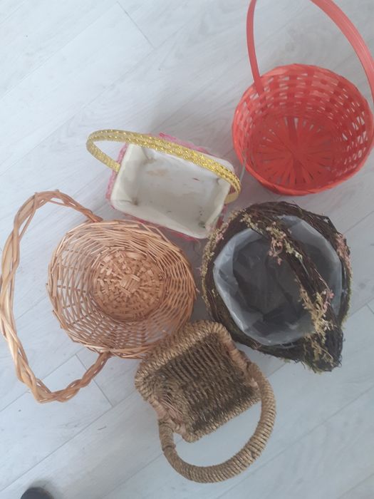 Корзины плетенные разные