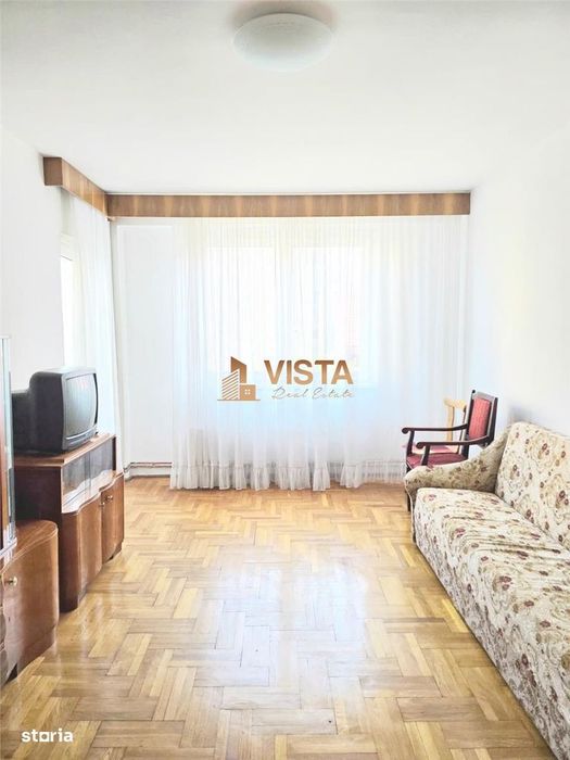 Apartament 3 camere, zona Astra