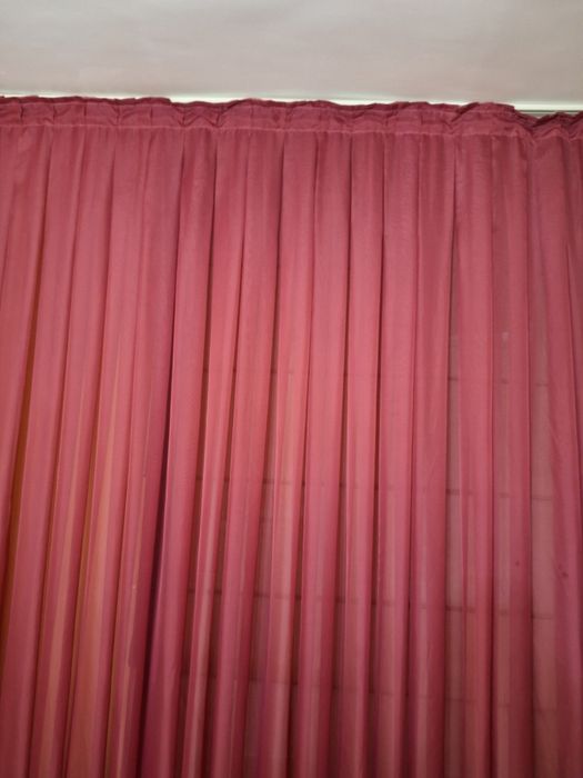 Занавеска из Турецкого капрона цвет яркий малиновый