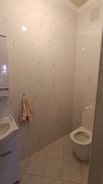 Частный дом с участком.