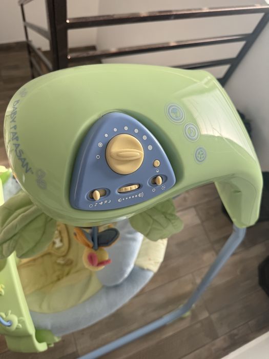 Leagan  Bebelusi pe baterii Baby Papasan