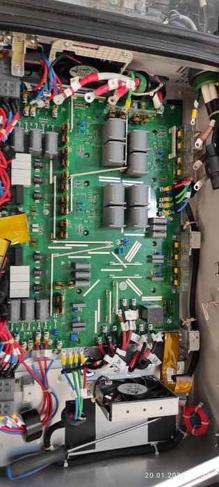 Reparatii invertoare solare