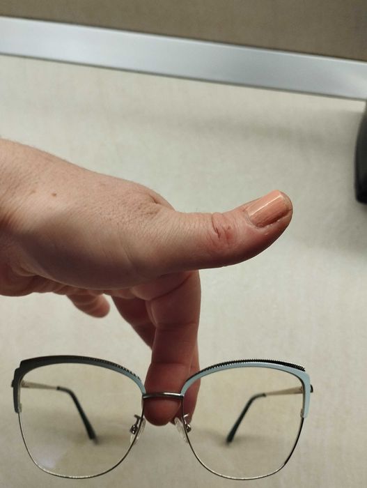 Нови диоптрични очила