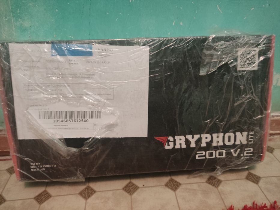 Усилител  Камплект янги хаммаси ишлатилмаган узим учун йигганман