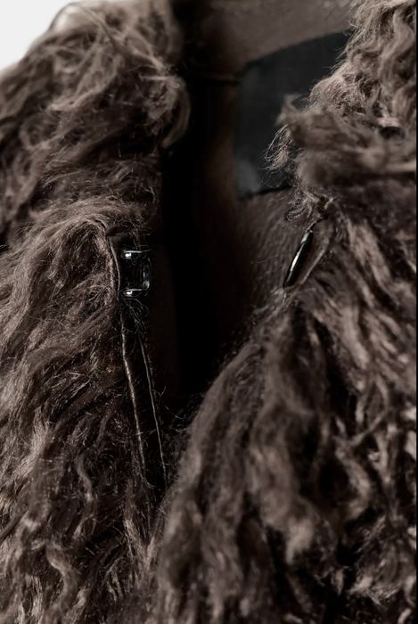 Вайръл oversized кафяво палто с косъм на Zara, размер С, с етикет