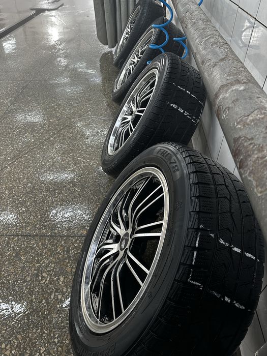 Диски с резиной 245/55/19