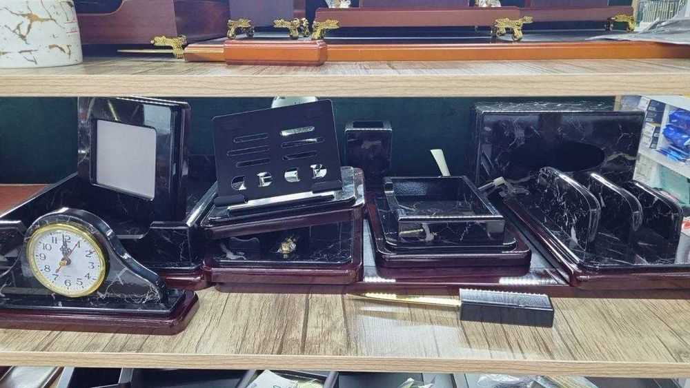 Настольный набор для руководителя 12пред + бонус ручки распродажа !!!