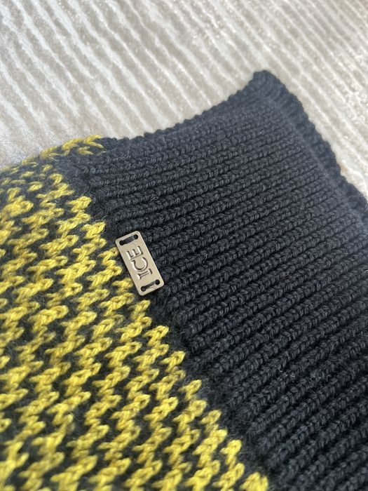 Шал “Iceberg”, нов в жълто и черно