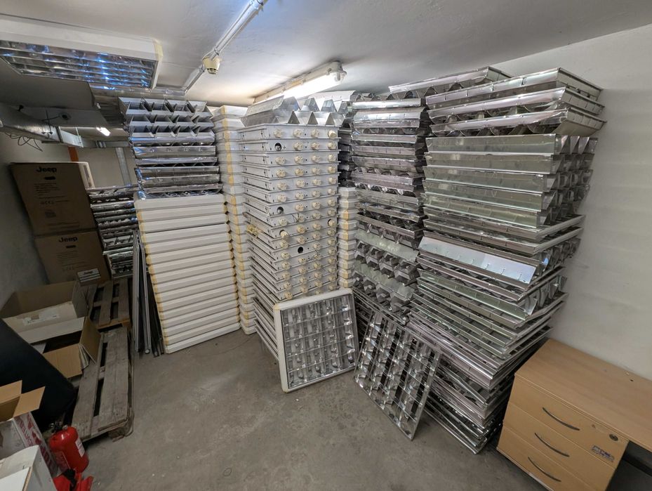 Лампи за таван, офис осветление, Поанфон