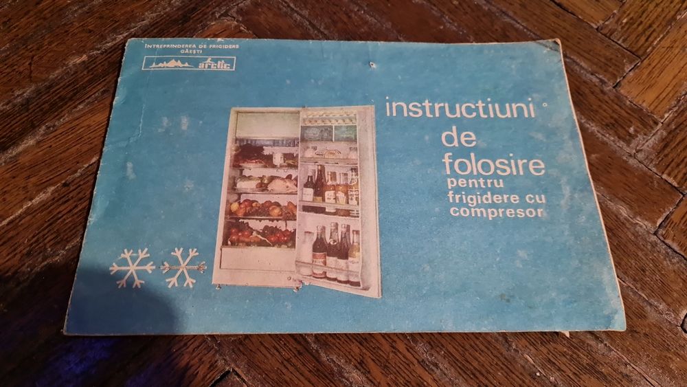 Brosuri vechi romanesti ,electrocasnice, Peco ,