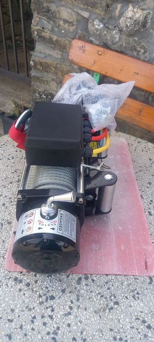 Лебедка 13000 либри